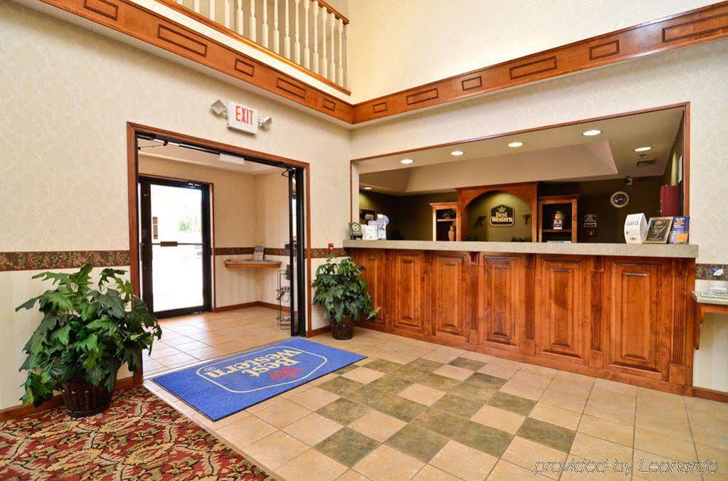 Best Western Bradbury Inn & Suites Пери Екстериор снимка